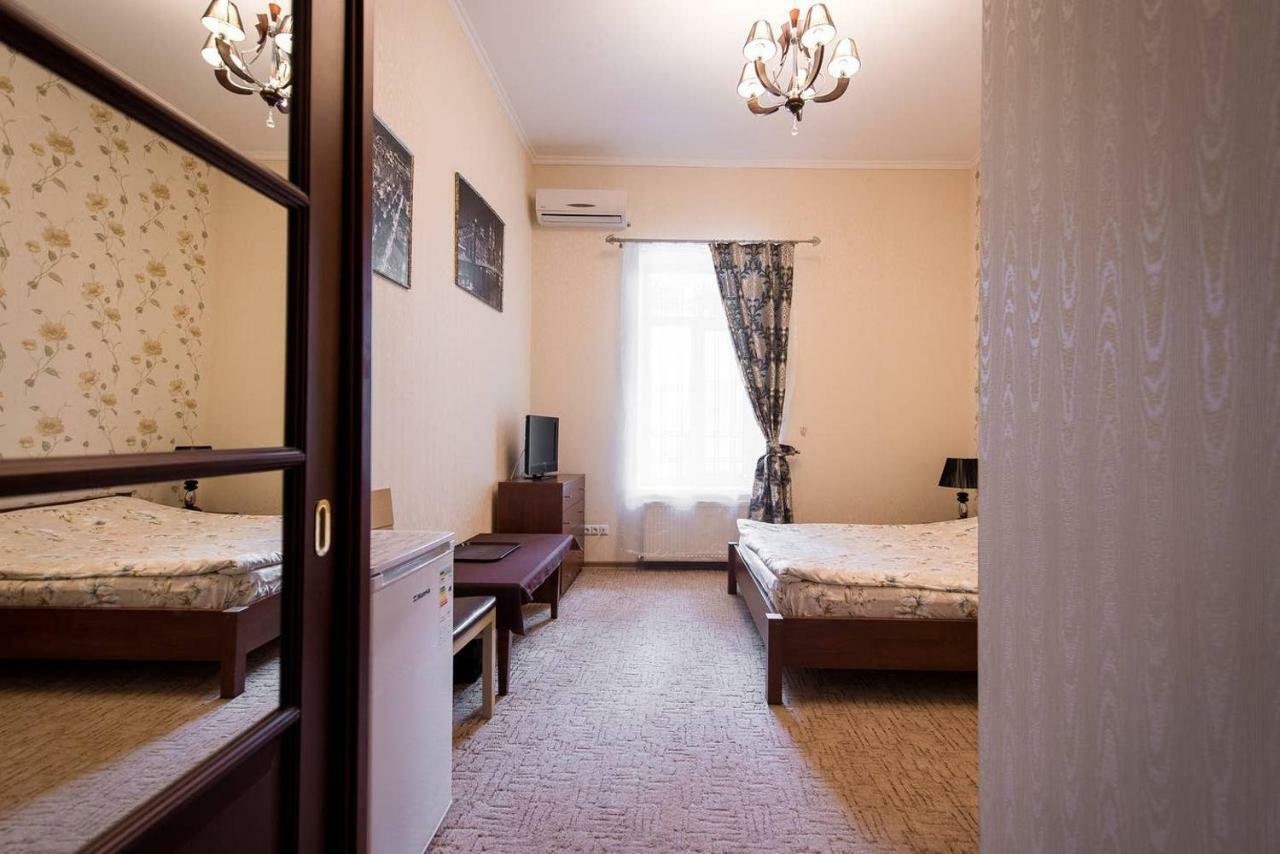 Apart-Hotel Next To Deribasivska Odessa Dış mekan fotoğraf