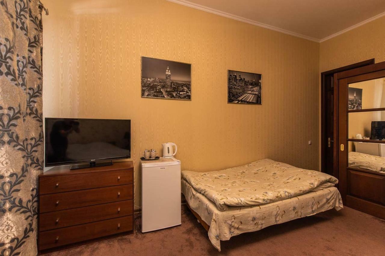 Apart-Hotel Next To Deribasivska Odessa Dış mekan fotoğraf